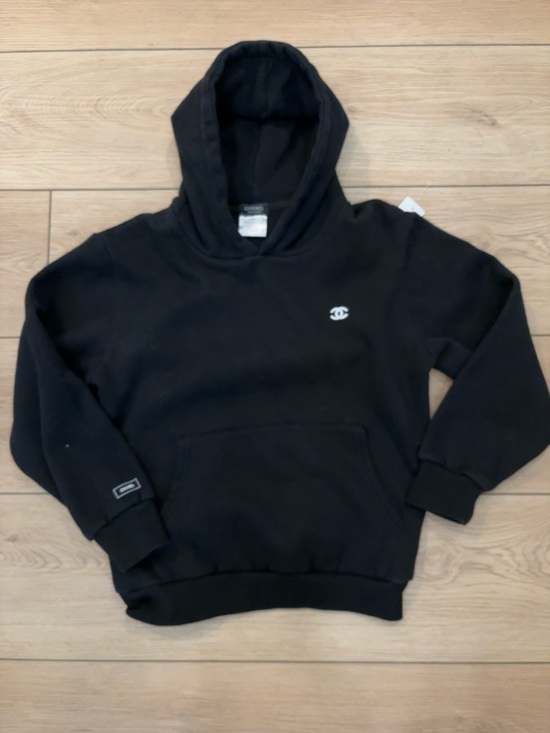 CHANEL Tops - CHANEL Black Crewneck Hooded Sweatshirt with Small Logo